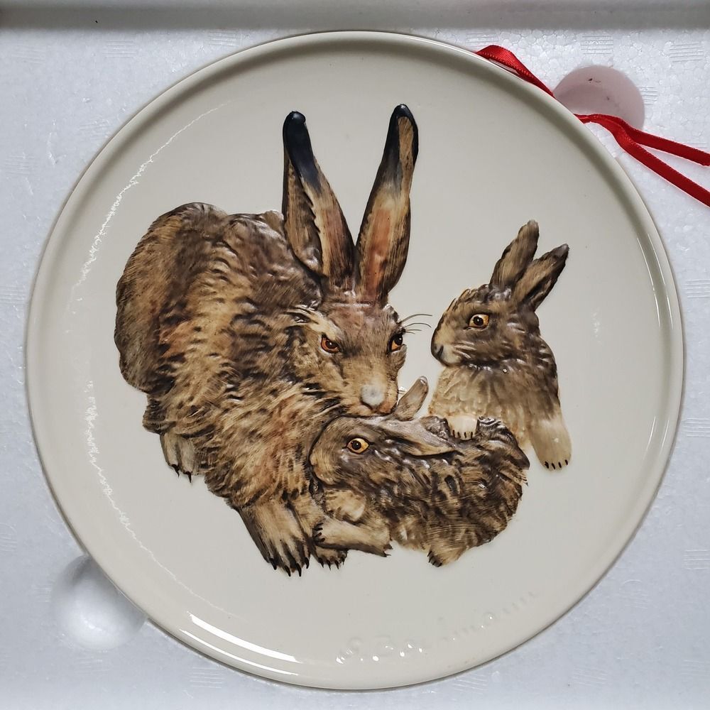 Vintage Goebel hand painted mothers series 1975 mother rabbit with babies plate